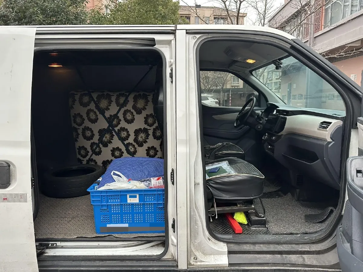 2023 MAXUS EV30 BEV 41.86KWH,autocango,china used car exporter,china ev exporter,chinese used car exporter,chinese used ev exporter