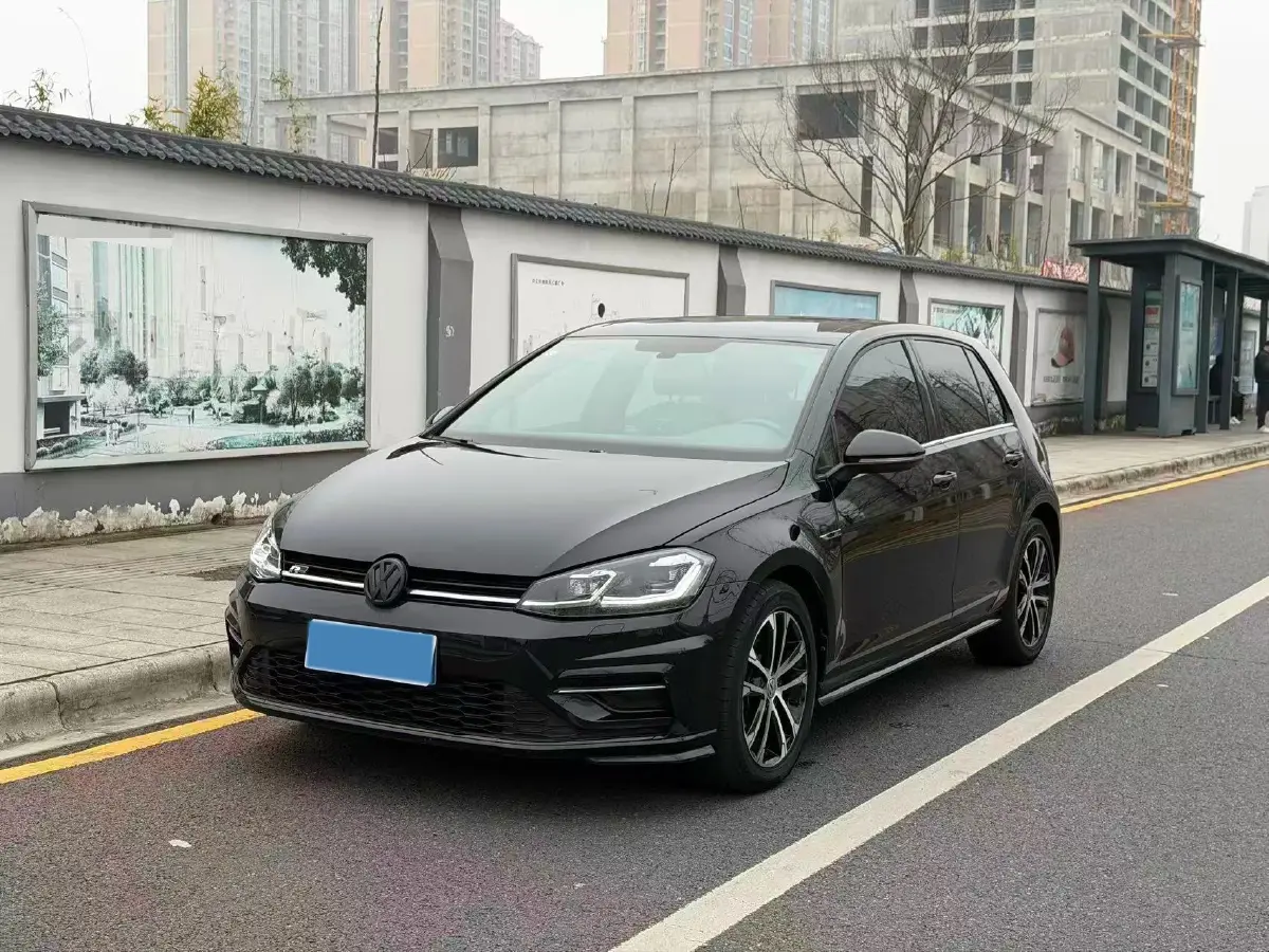 2018 Volkswagen Golf 1.4T 150HP L4 7DCT