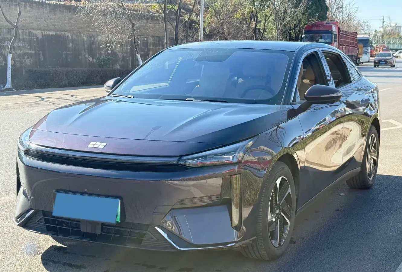 2023 Geely Galaxy L6 1.5T 163HP L4 3DHT PHEV