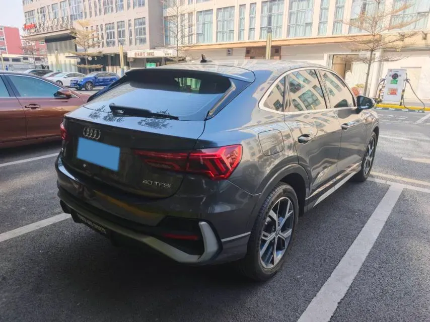 2020 Audi Q3 Sportback 2.0T 186HP L4 7DCT,autocango,china used car exporter,china ev exporter,chinese used car exporter,chinese used ev exporter