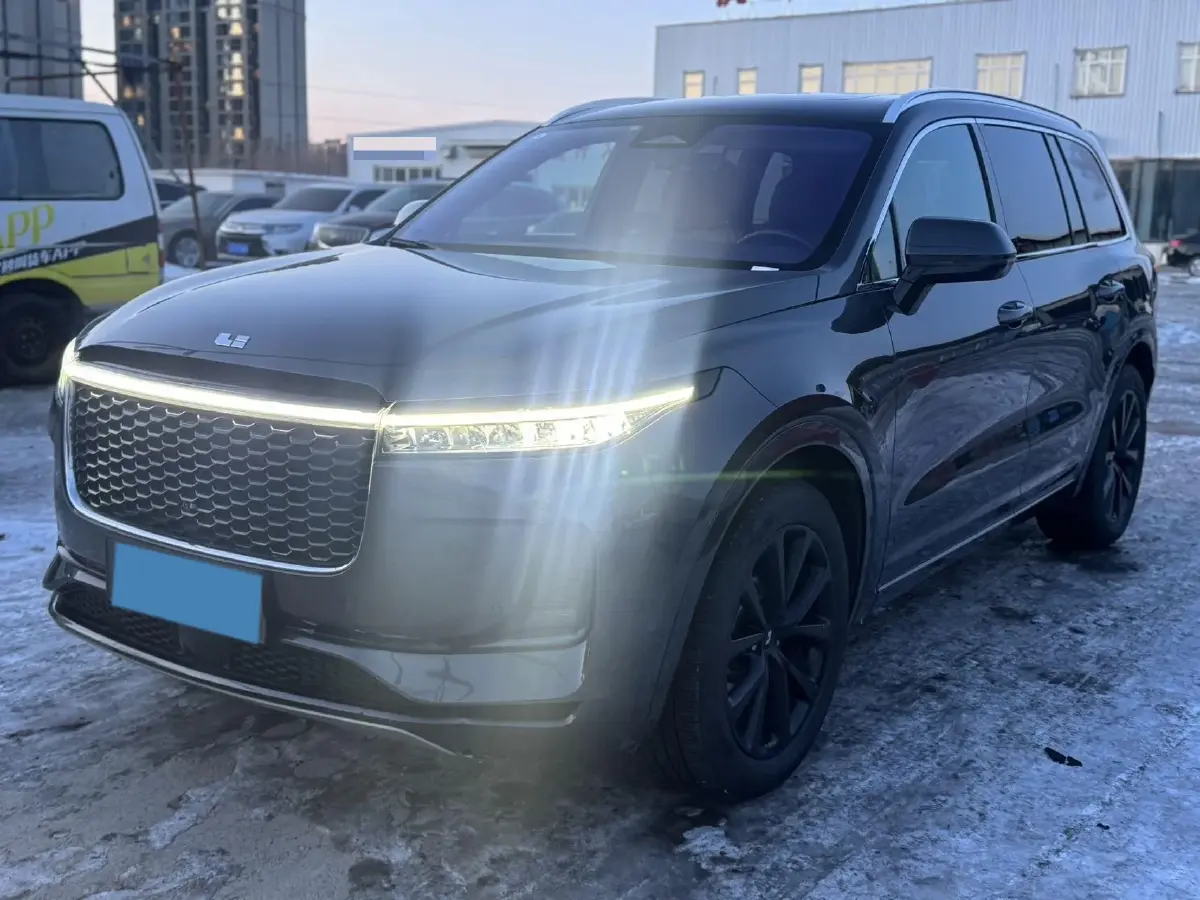 2021 Li ONE Range Extended 131HP REEV 40.5KWH