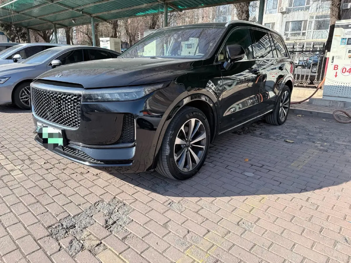 2020 Li ONE Range Extended 131HP REEV 40.5KWH