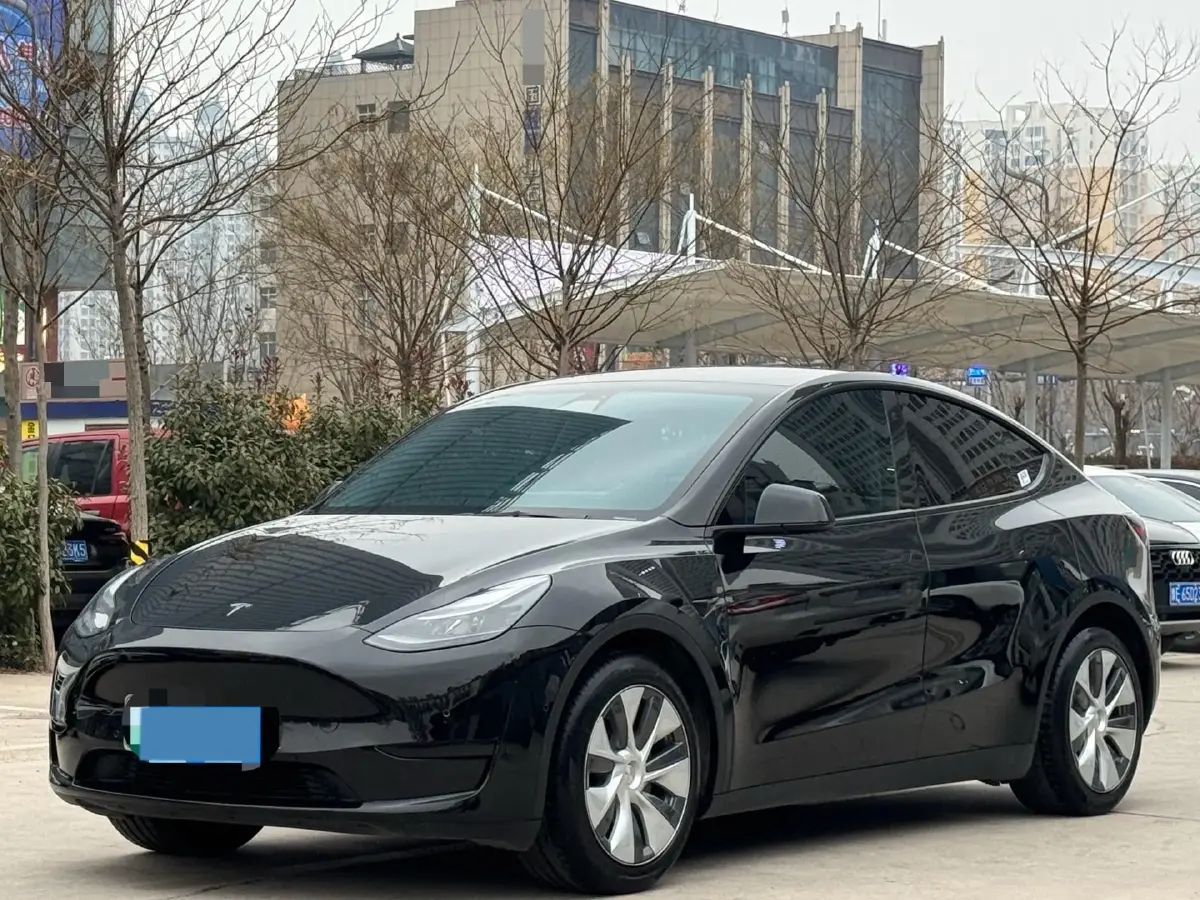 2022 Tesla Model Y BEV 60KWH