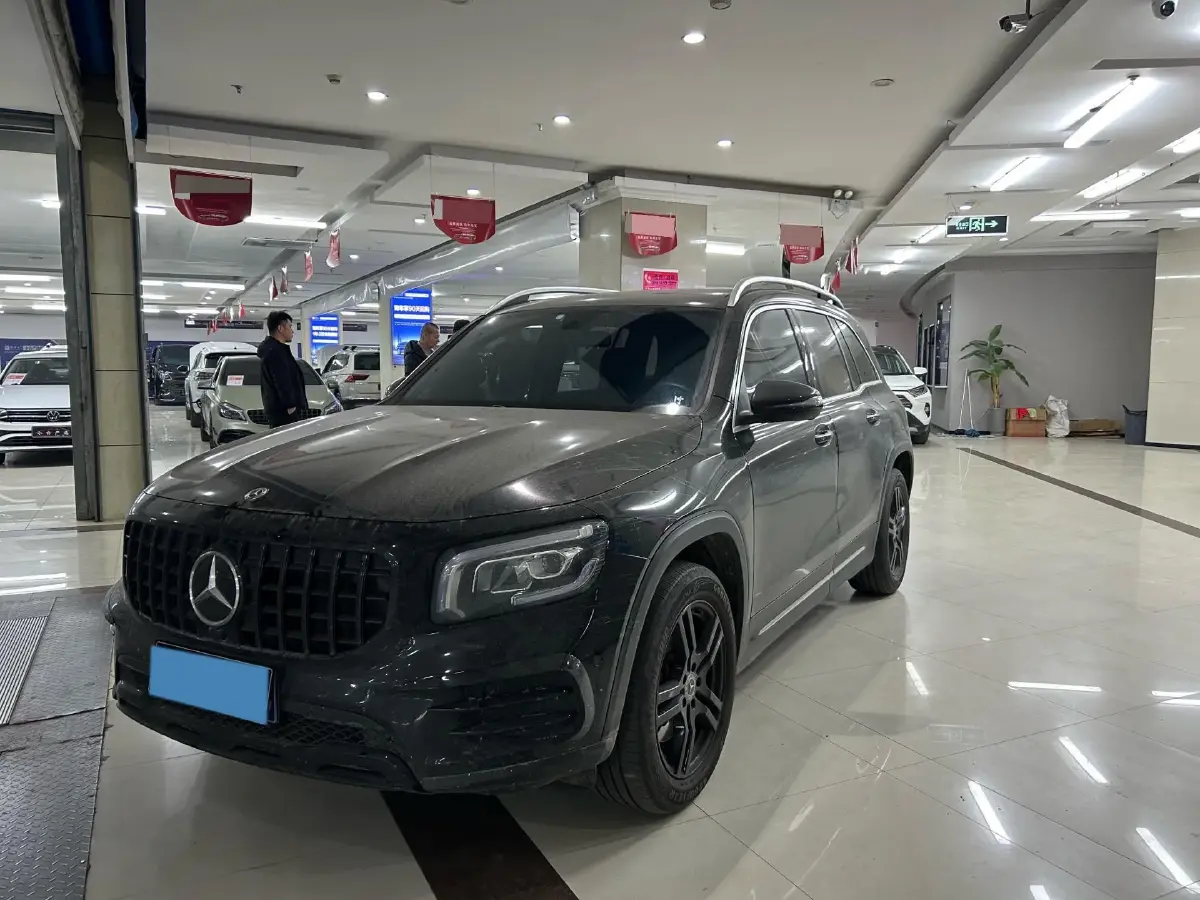 2023 Mercedes-Benz GLB Class 2.0T 190HP L4 8DCT