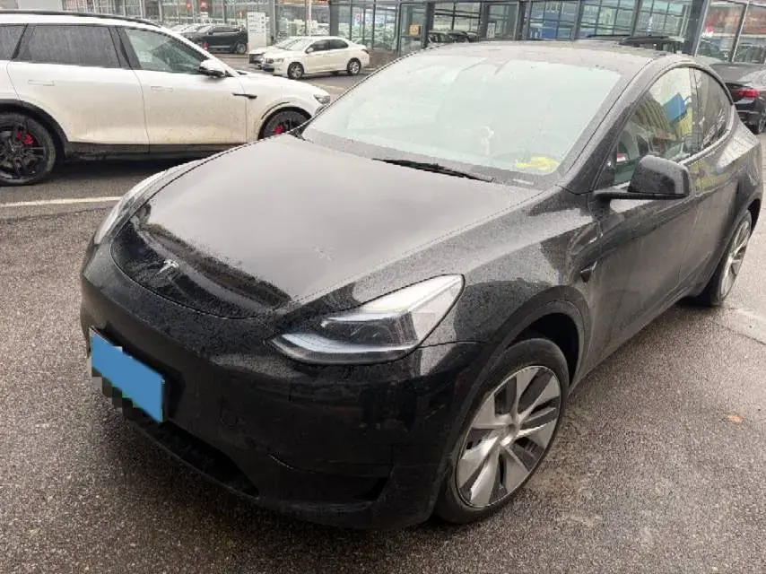 2022 Tesla Model Y BEV 60KWH