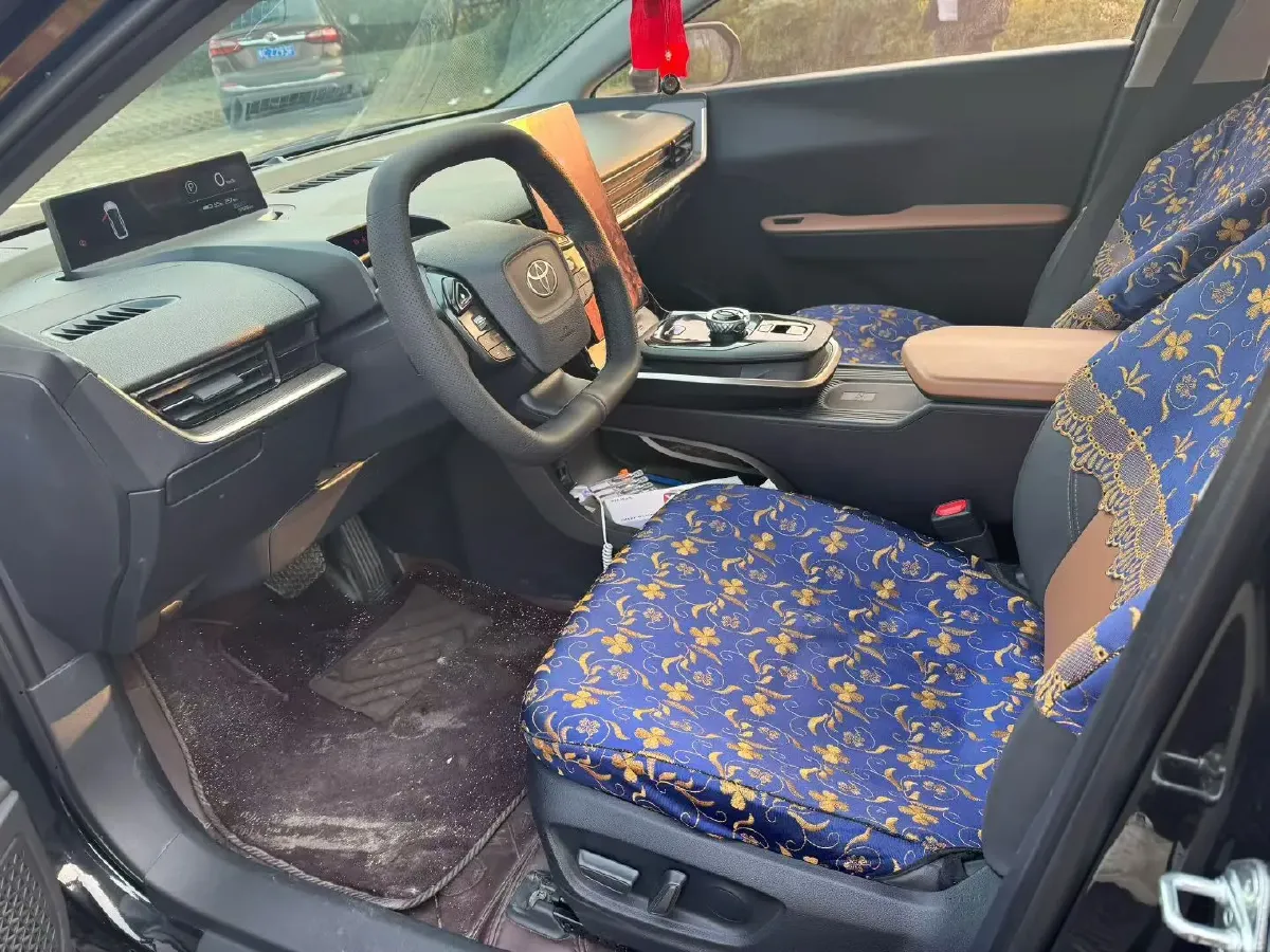 2023 Toyota bZ3 BEV 49.92KWH,autocango,china used car exporter,china ev exporter,chinese used car exporter,chinese used ev exporter