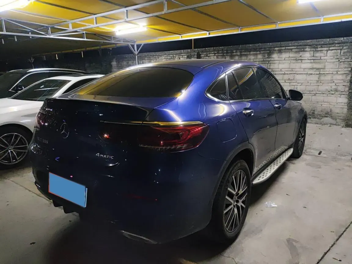 2020 Mercedes-Benz GLC Coupe 2.0T 258HP L4 9AT,autocango,china used car exporter,china ev exporter,chinese used car exporter,chinese used ev exporter