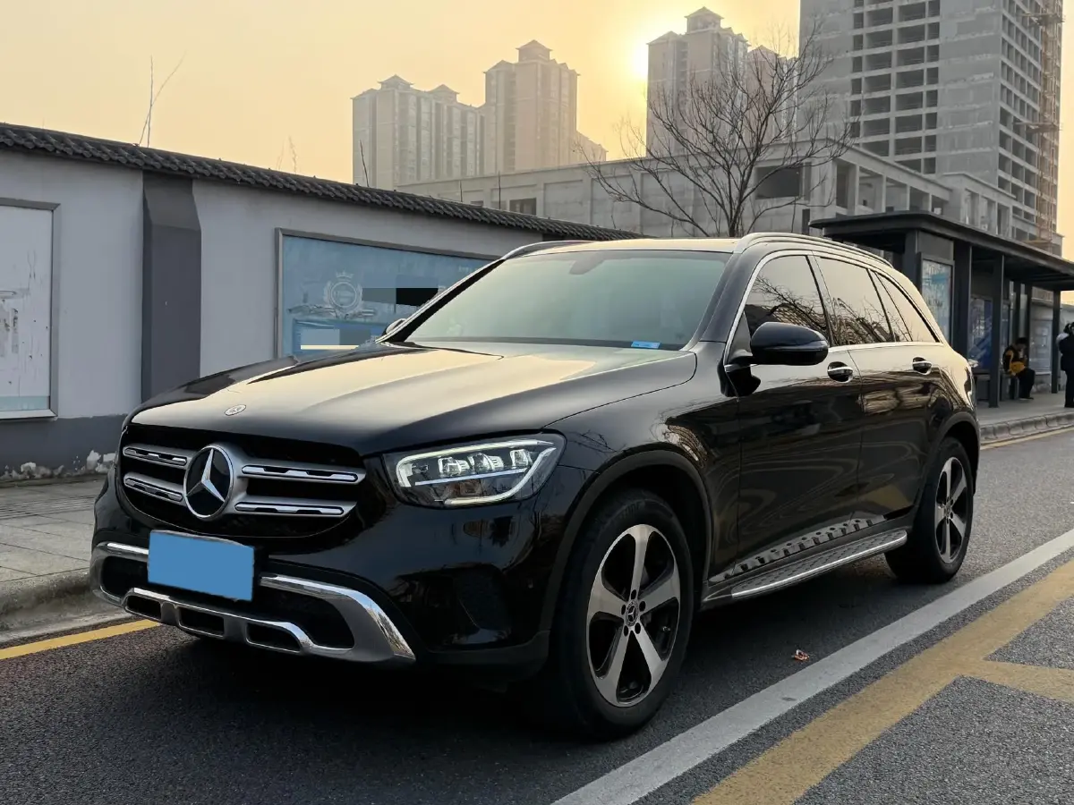 2022 Mercedes-Benz GLC Class 2.0T 197HP L4 9AT