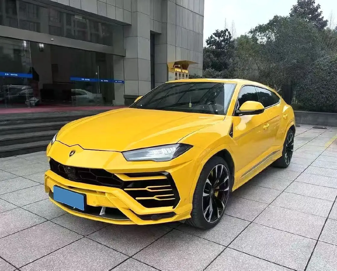 2021 Lamborghini Urus 4.0T 641HP V8 8AT