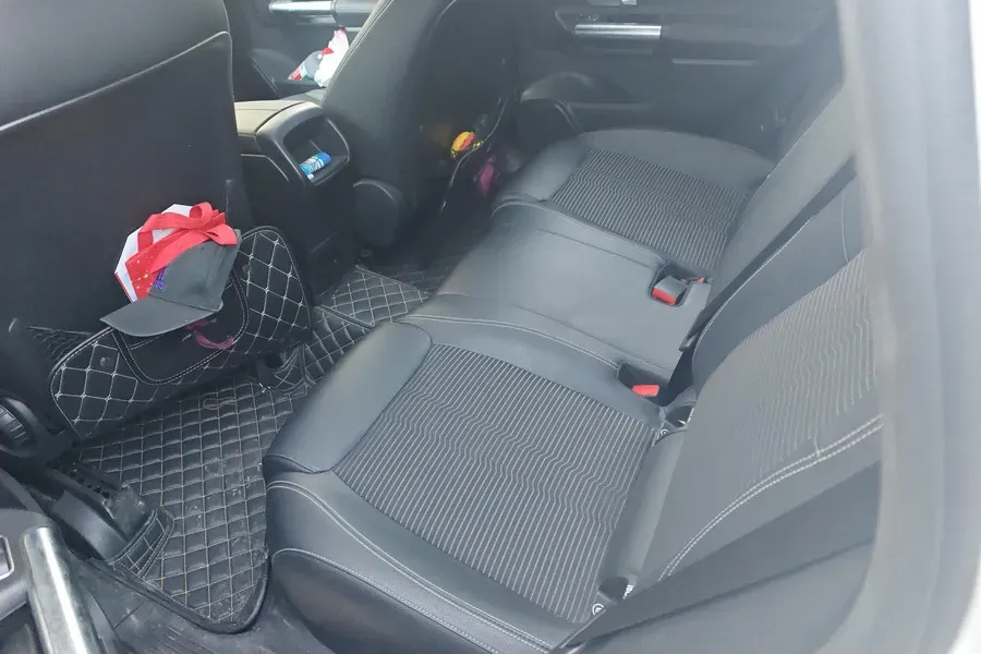 2022 Mercedes-Benz B Class 1.3T 163HP L4 7DCT,autocango,china used car exporter,china ev exporter,chinese used car exporter,chinese used ev exporter