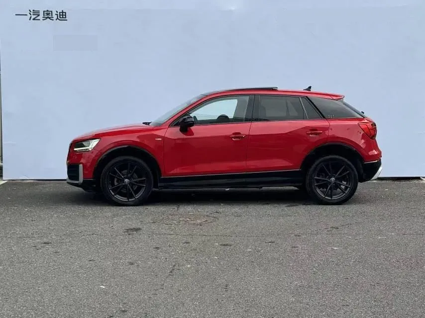 2021 Audi Q2L 1.4T 150HP L4 7DCT,autocango,china used car exporter,china ev exporter,chinese used car exporter,chinese used ev exporter