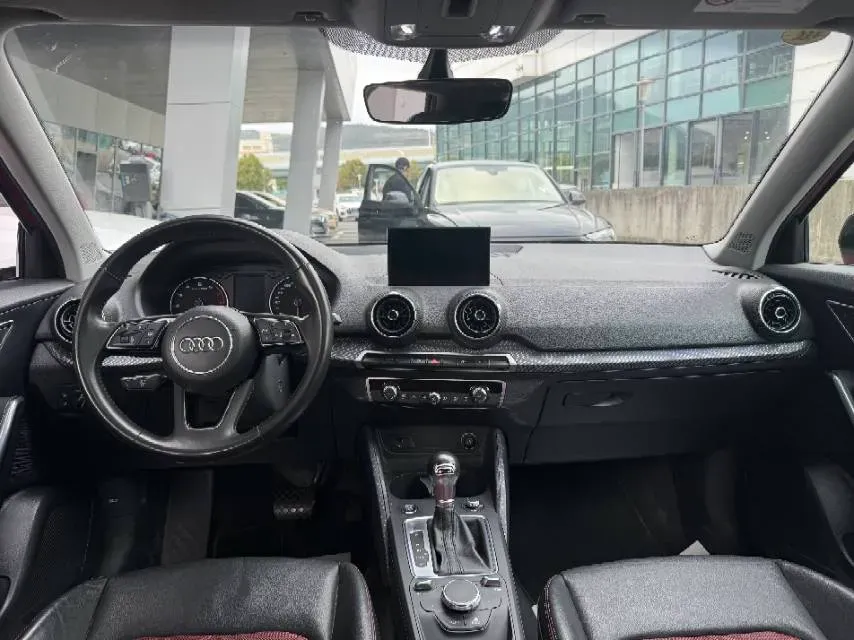 2021 Audi Q2L 1.4T 150HP L4 7DCT,autocango,china used car exporter,china ev exporter,chinese used car exporter,chinese used ev exporter