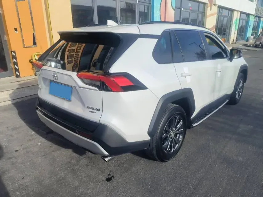 2023 Toyota RAV4 2.0L 171HP L4 CVT,autocango,china used car exporter,china ev exporter,chinese used car exporter,chinese used ev exporter
