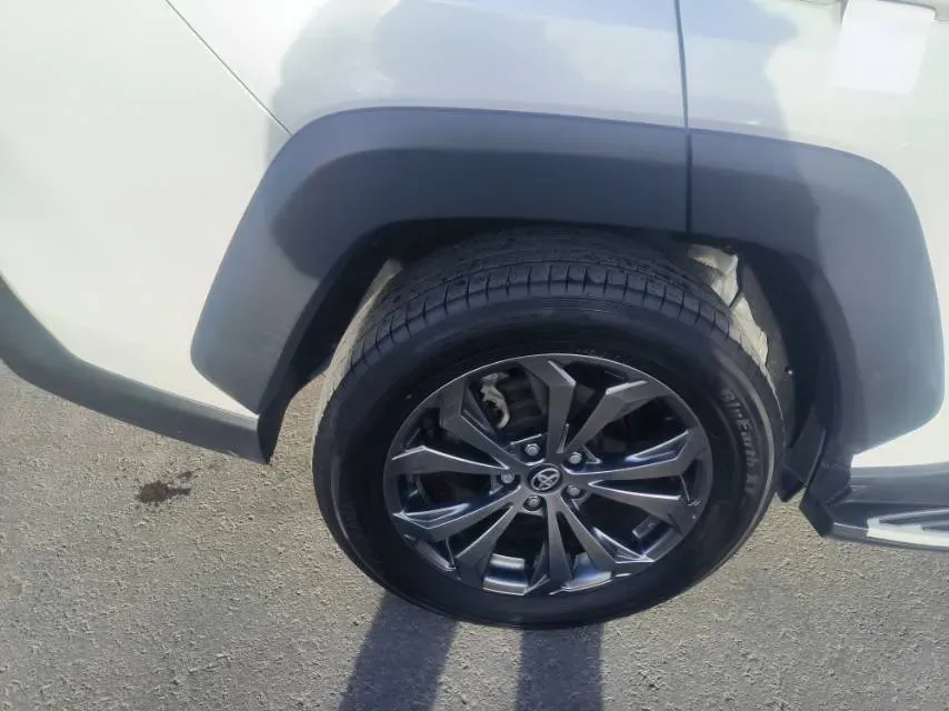 2023 Toyota RAV4 2.0L 171HP L4 CVT,autocango,china used car exporter,china ev exporter,chinese used car exporter,chinese used ev exporter