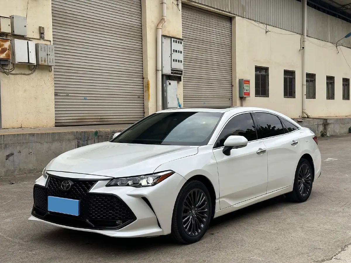 2019 Toyota Avalon 2.0L 178HP L4 CVT