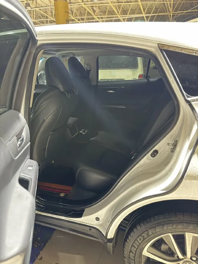 2022 Toyota Harrier 2.0L 171HP L4 CVT,autocango,china used car exporter,china ev exporter,chinese used car exporter,chinese used ev exporter