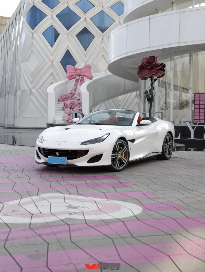 2018 Ferrari Portofino 3.9T 600HP V8 7DCT,autocango,china used car exporter,china ev exporter,chinese used car exporter,chinese used ev exporter