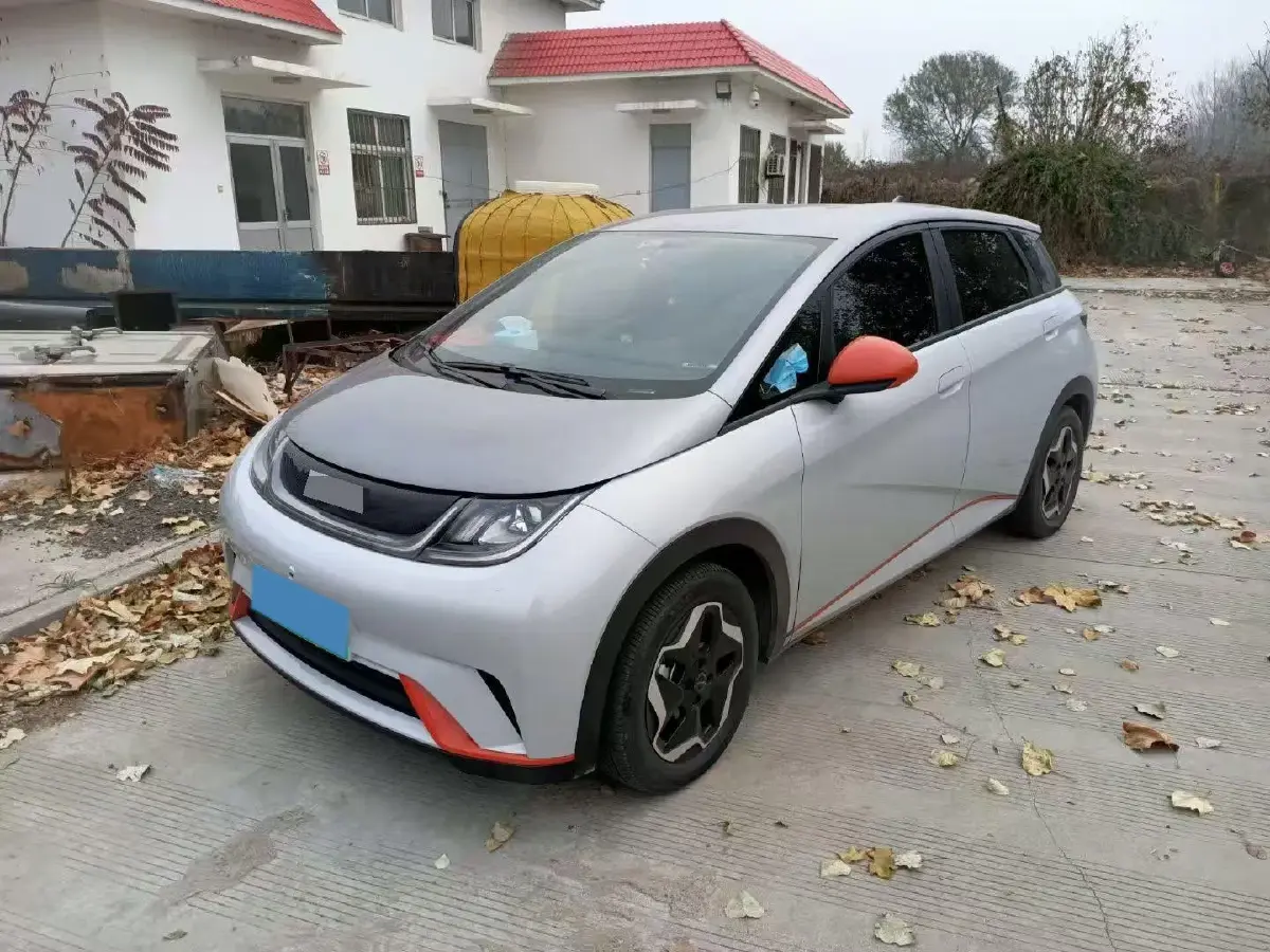 2021 Ford Escort 1.5L 122HP L3 6AT