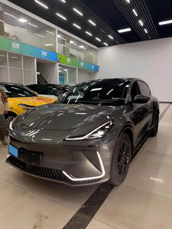 2023 IM LS7 BEV 100KWH