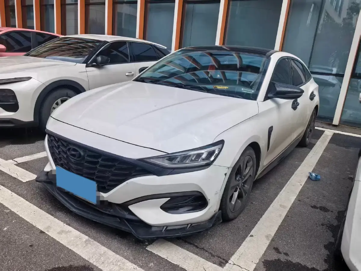 2019 Hyundai La Festa 1.6T 190HP L4 7DCT