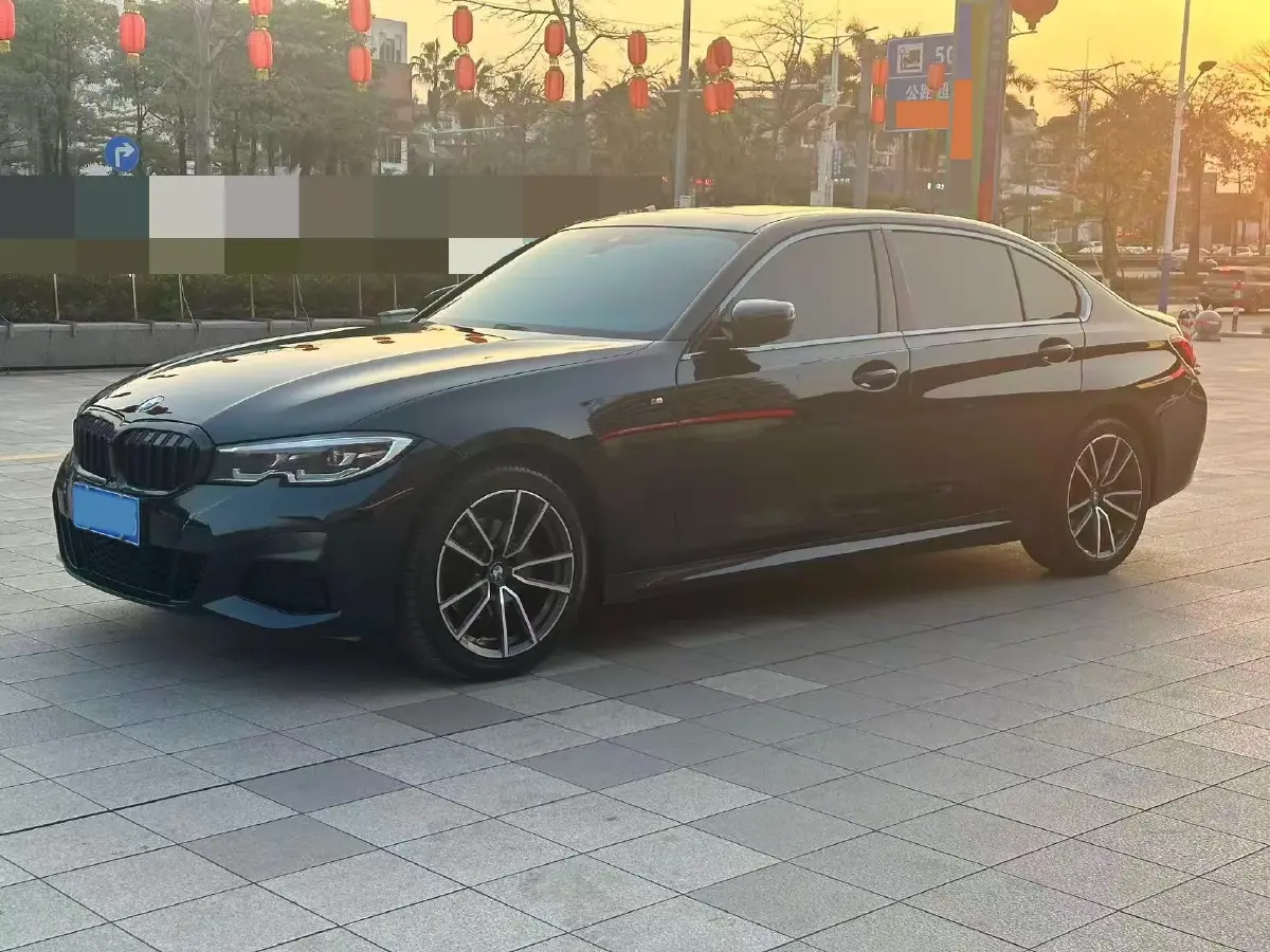 2022 BMW 3 Series 2.0T 184HP L4 8AT