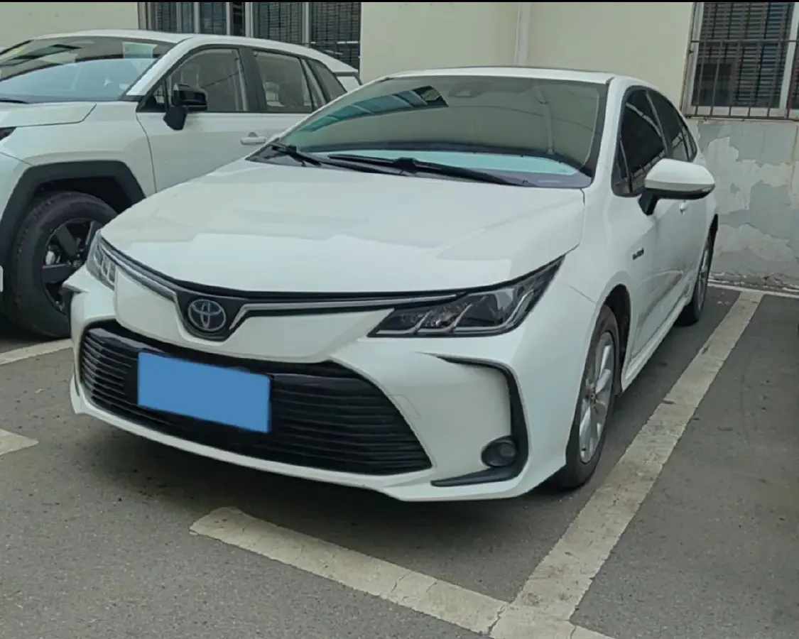 2021 Toyota Corolla 1.8L 98HP L4 E-CVT Hybrid