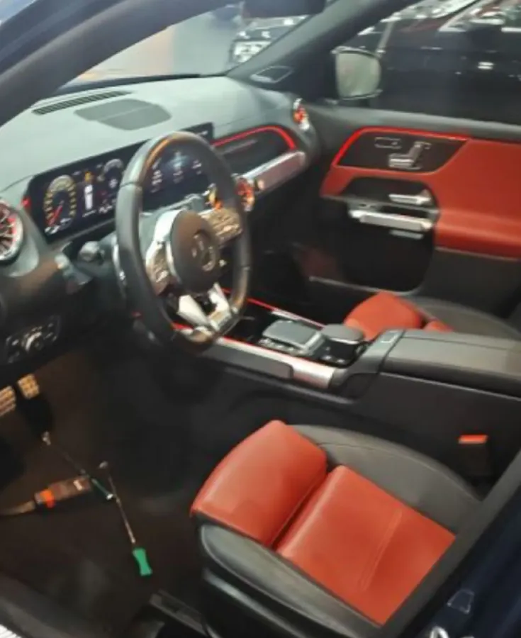 2023 Mercedes-Benz GLB AMG 2.0T 306HP L4 8DCT,autocango,china used car exporter,china ev exporter,chinese used car exporter,chinese used ev exporter