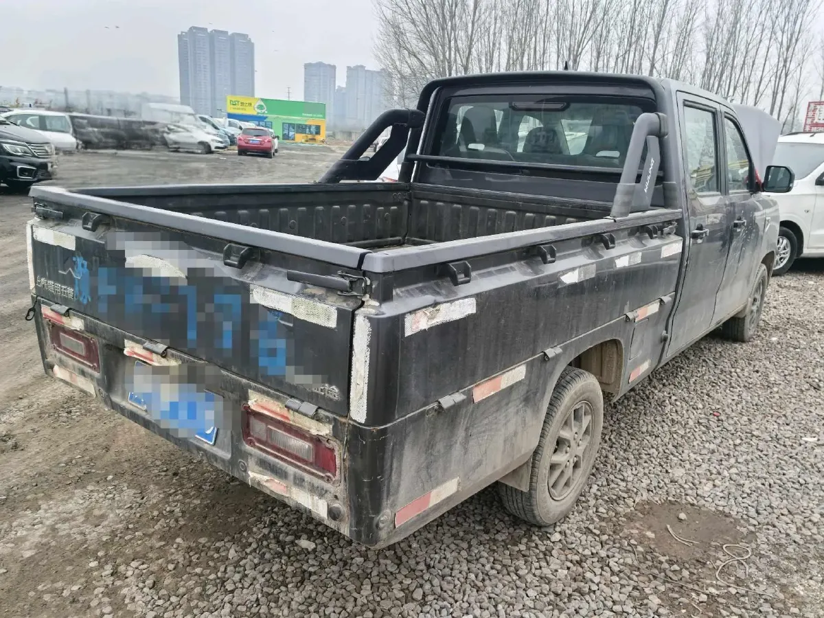 2021 WuLing ZhentTu 1.5L 99HP L4 5MT,autocango,china used car exporter,china ev exporter,chinese used car exporter,chinese used ev exporter