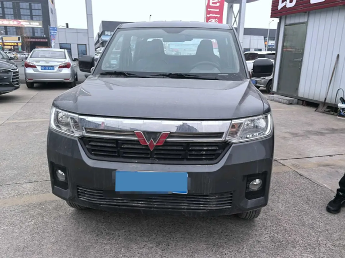 2021 WuLing ZhentTu 1.5L 99HP L4 5MT,autocango,china used car exporter,china ev exporter,chinese used car exporter,chinese used ev exporter