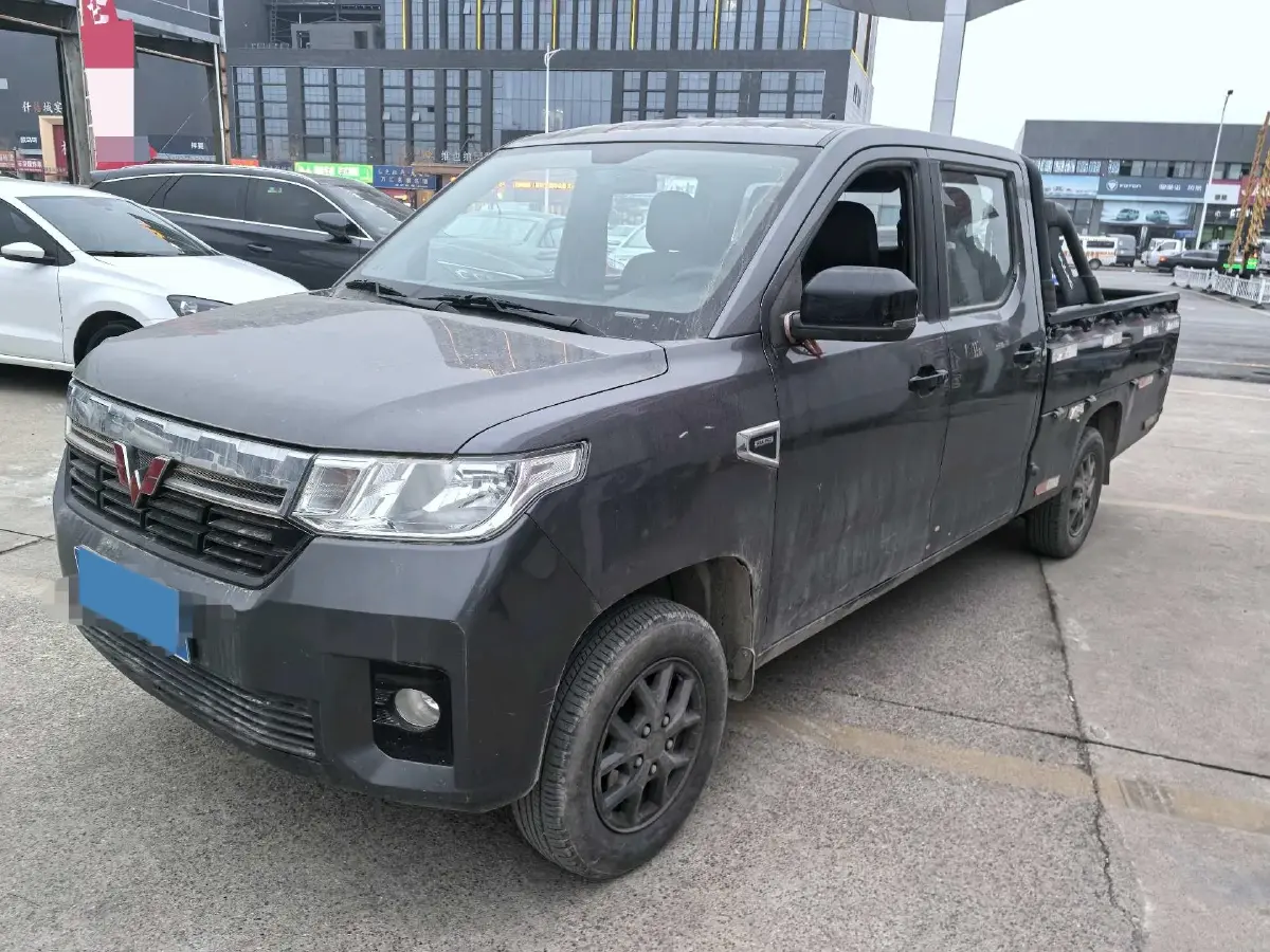2021 WuLing ZhentTu 1.5L 99HP L4 5MT