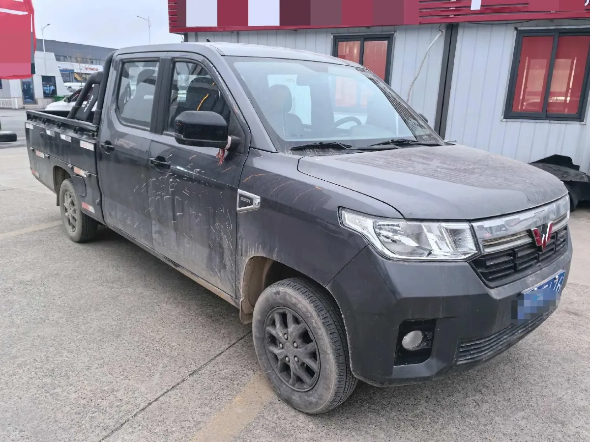 2021 WuLing ZhentTu 1.5L 99HP L4 5MT,autocango,china used car exporter,china ev exporter,chinese used car exporter,chinese used ev exporter
