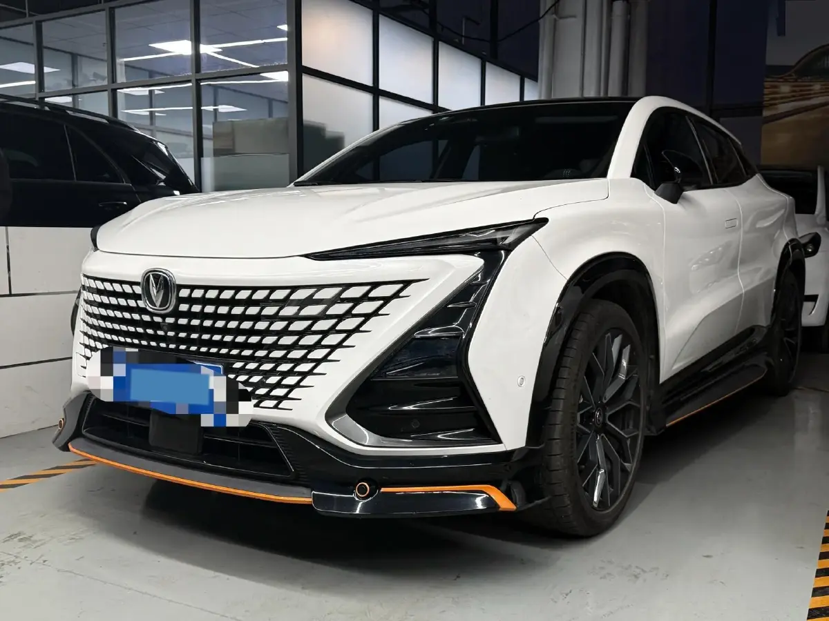 2022 ChangAn UNI-T 1.5T 188HP L4 7DCT