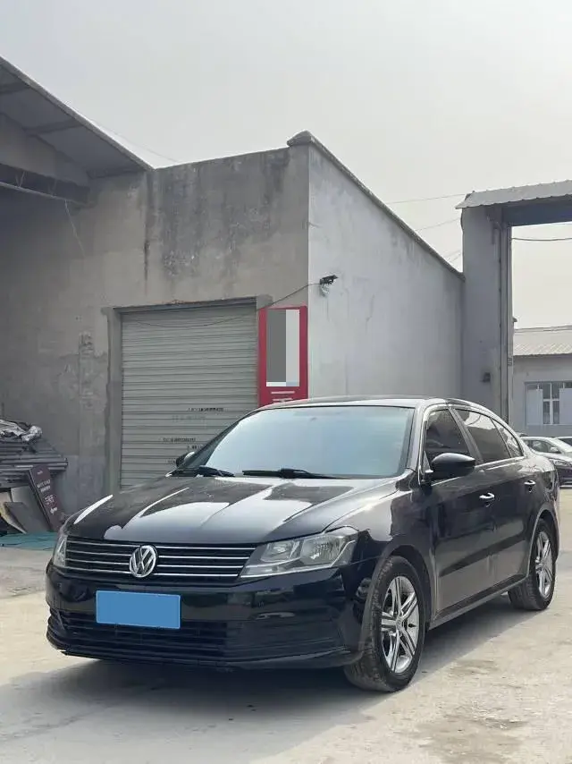 2017 Volkswagen Lavida 1.6L 110HP L4 6AT