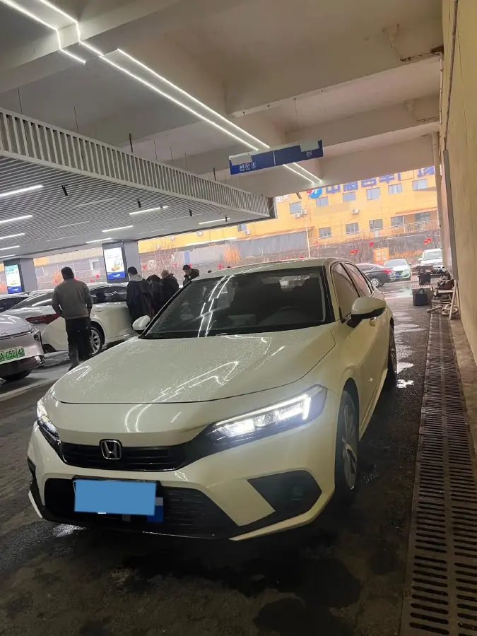 2023 Honda Civic 1.5T 182HP L4 CVT