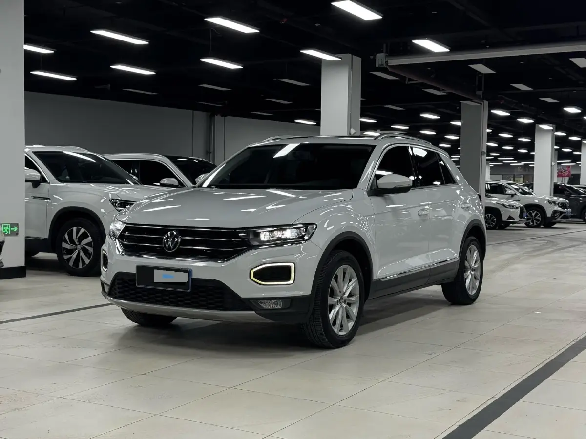 2022 Volkswagen T-Roc 1.4T 150HP L4 7DCT