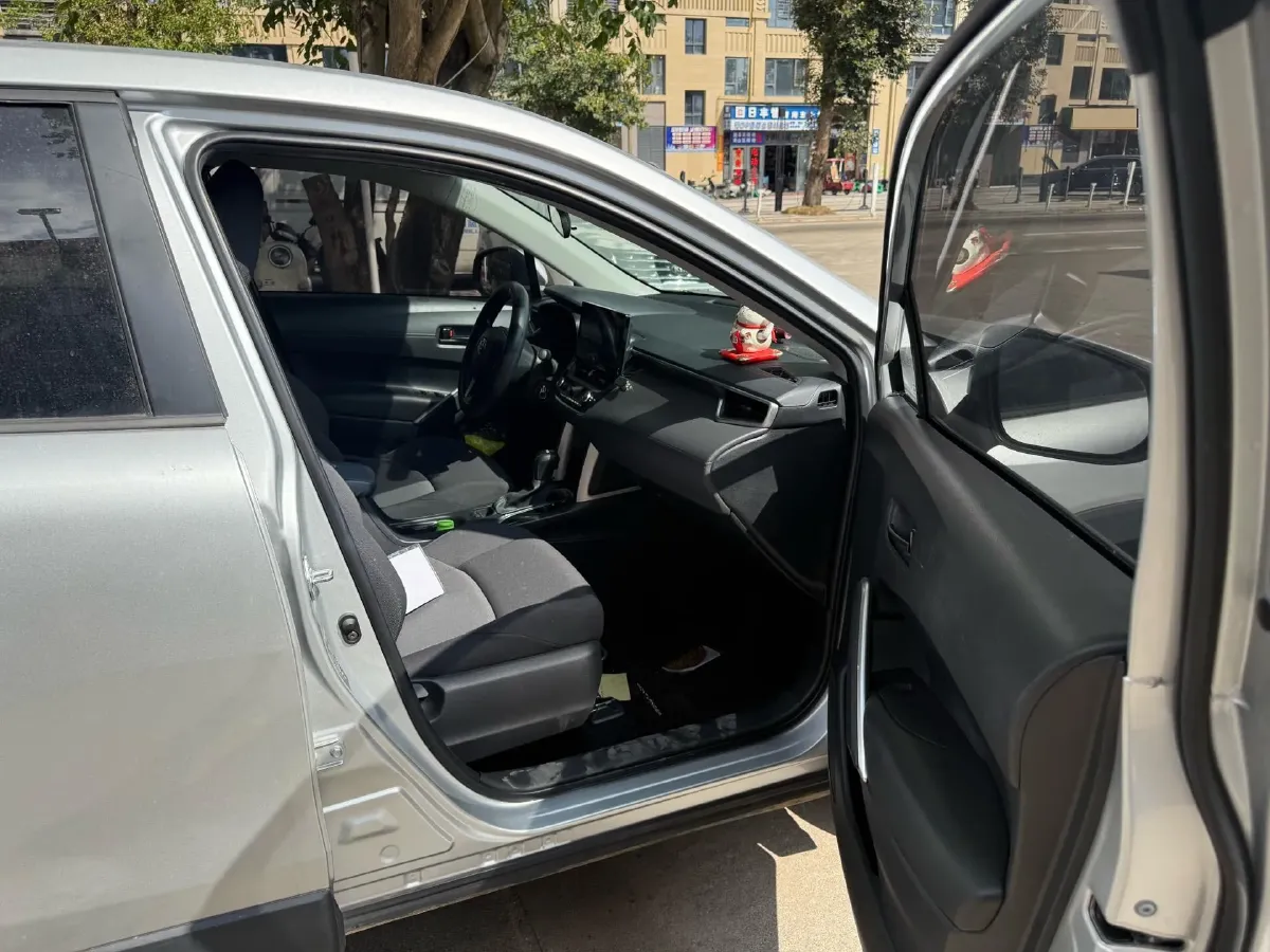 2023 Toyota Frontlander 2.0L 171HP L4 CVT,autocango,china used car exporter,china ev exporter,chinese used car exporter,chinese used ev exporter