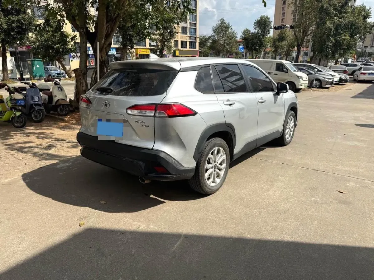 2023 Toyota Frontlander 2.0L 171HP L4 CVT,autocango,china used car exporter,china ev exporter,chinese used car exporter,chinese used ev exporter
