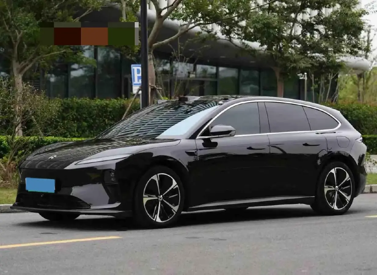 2024 NIO ET5T BEV 100KWH