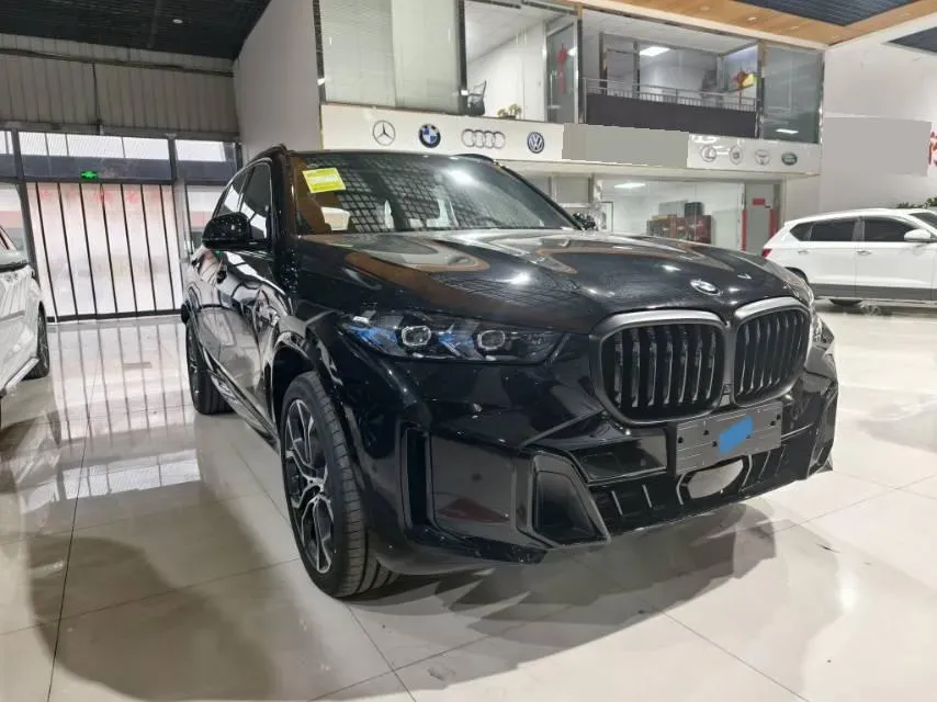 2026 BMW X5 3.0T 381HP L6 8AT,autocango,china used car exporter,china ev exporter,chinese used car exporter,chinese used ev exporter