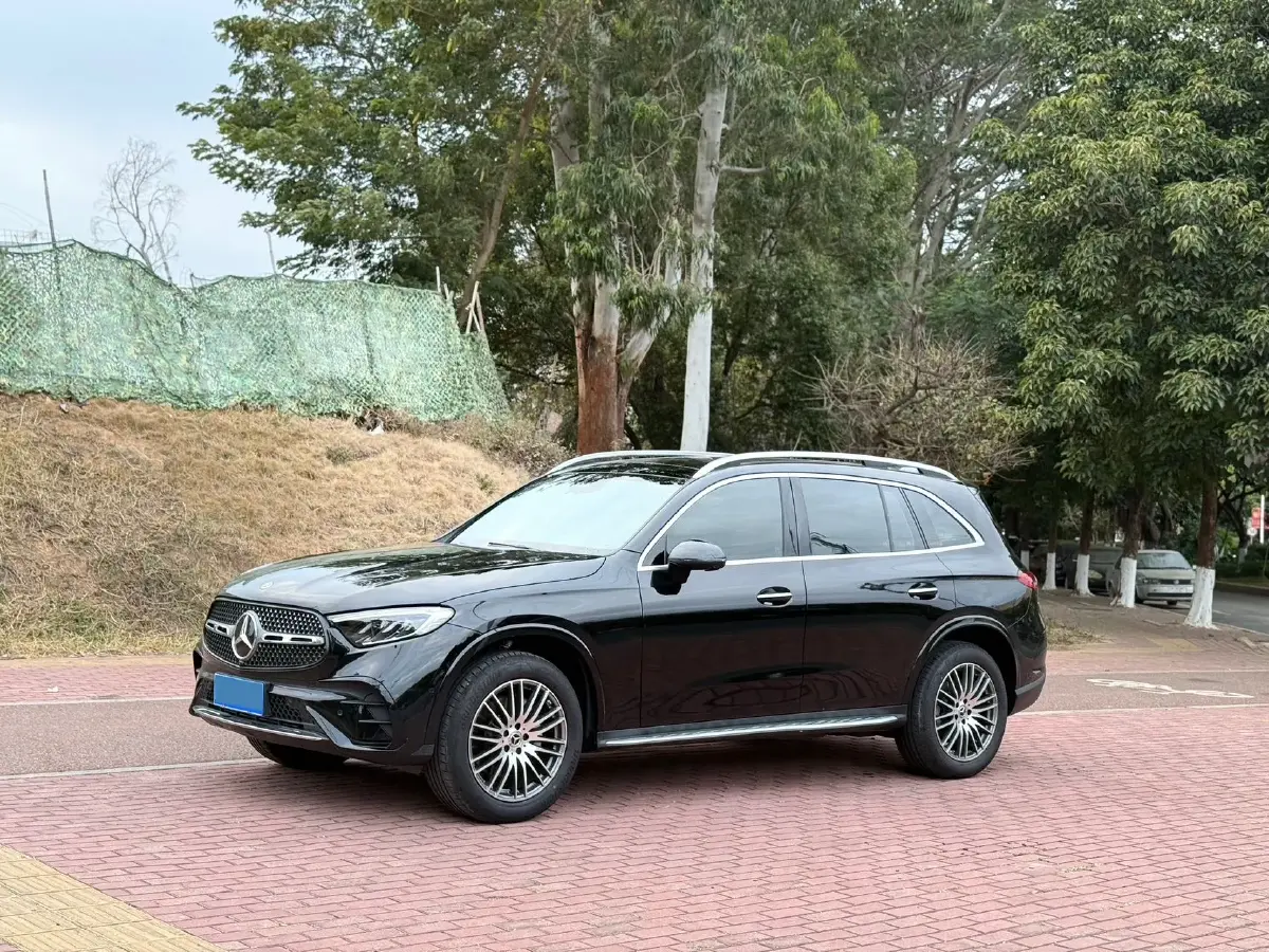 2025 Mercedes-Benz GLC Class 2.0T 258HP L4 9AT