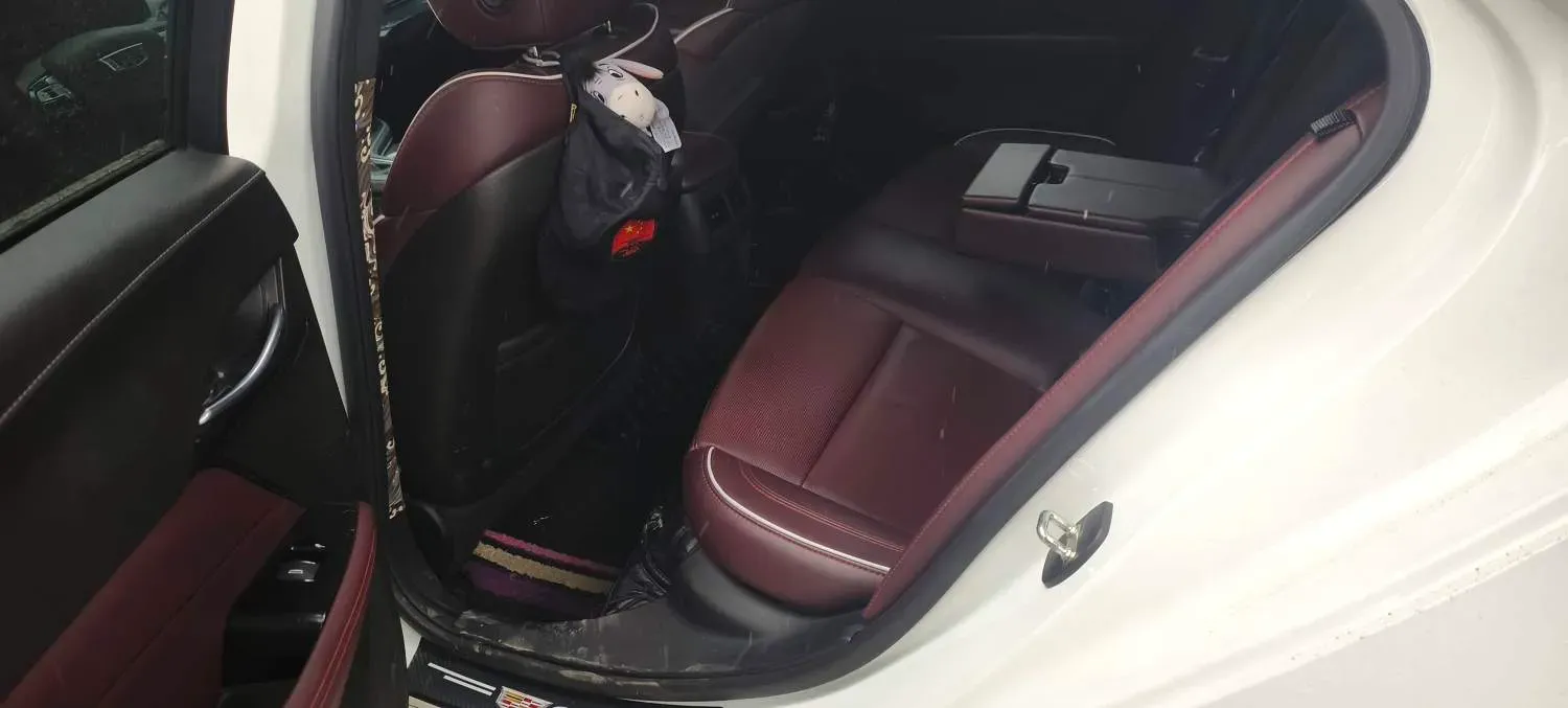 2022 Cadillac CT4 2.0T 237HP L4 8AT,autocango,china used car exporter,china ev exporter,chinese used car exporter,chinese used ev exporter