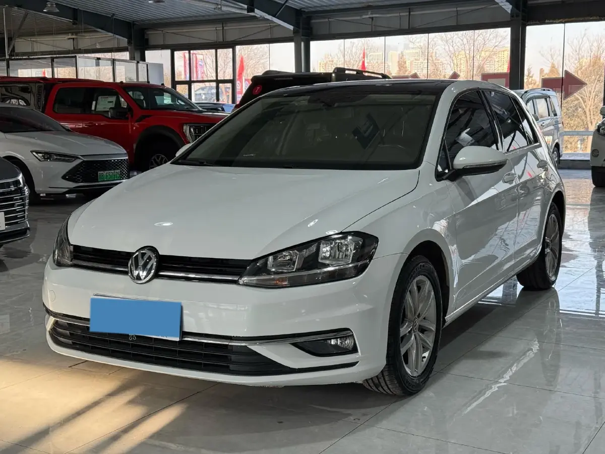 2018 Volkswagen Golf 1.4T 150HP L4 7DCT