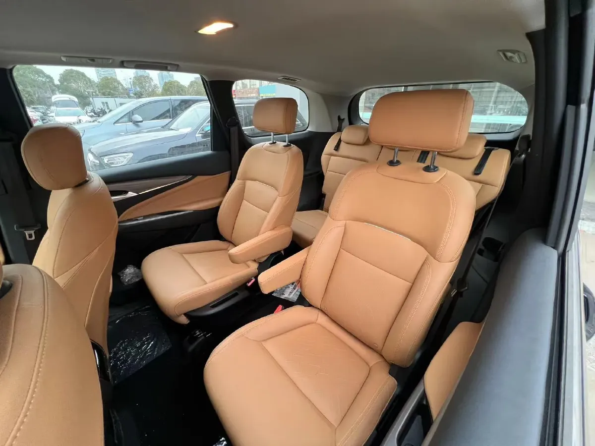 2025 MAXUS G50 PHEV 1.5L 98HP L4 1DHT PHEV 18.65KWH,autocango,china used car exporter,china ev exporter,chinese used car exporter,chinese used ev exporter