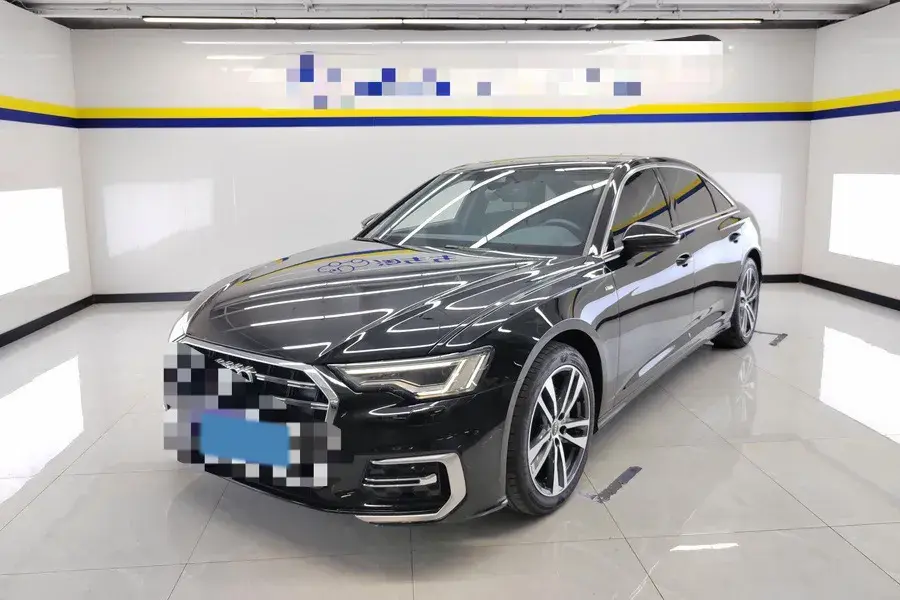2023 Audi A6L 2.0T 190HP L4 7DCT