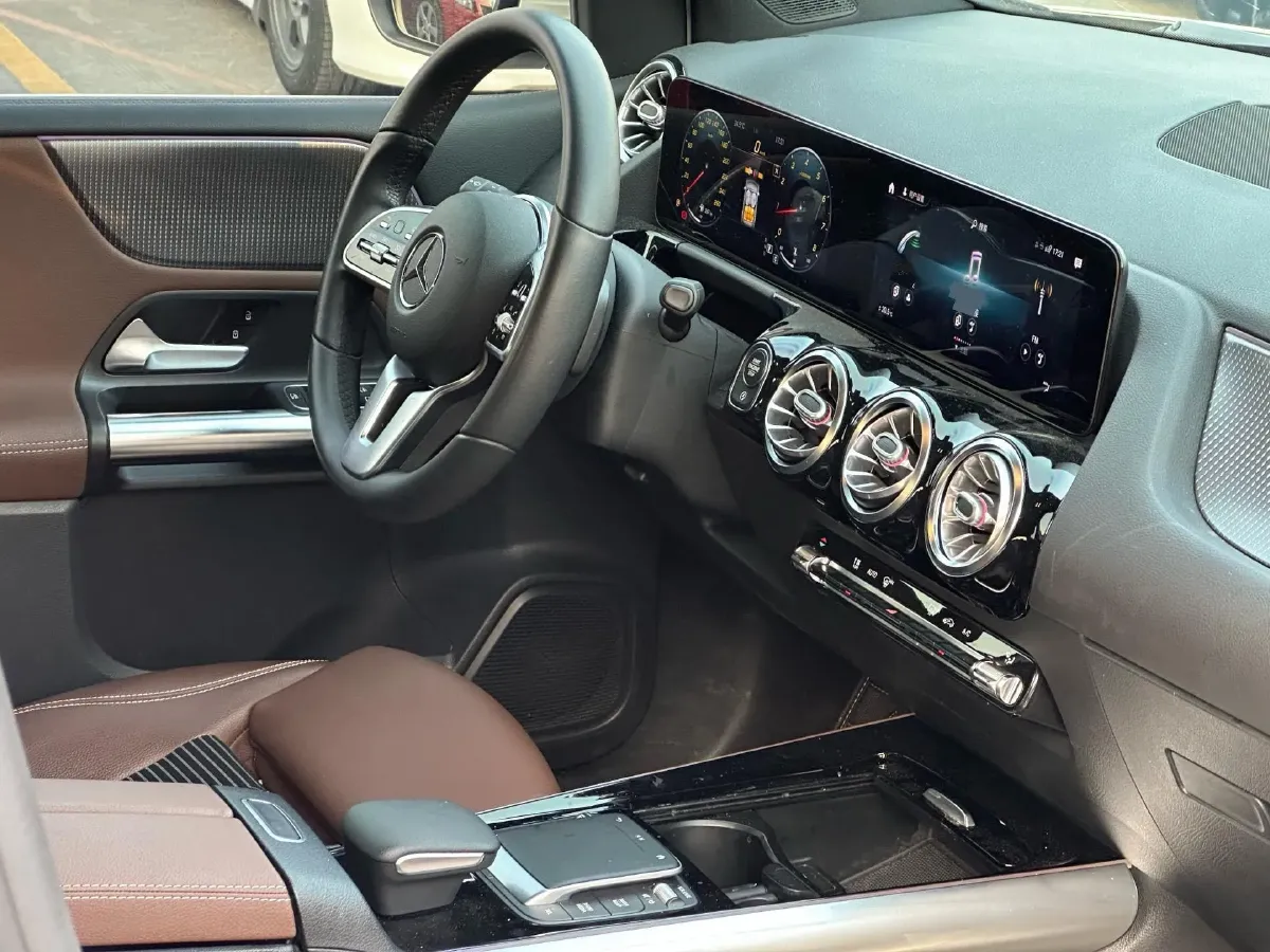 2021 Mercedes-Benz B Class 1.3T 163HP L4 7DCT,autocango,china used car exporter,china ev exporter,chinese used car exporter,chinese used ev exporter