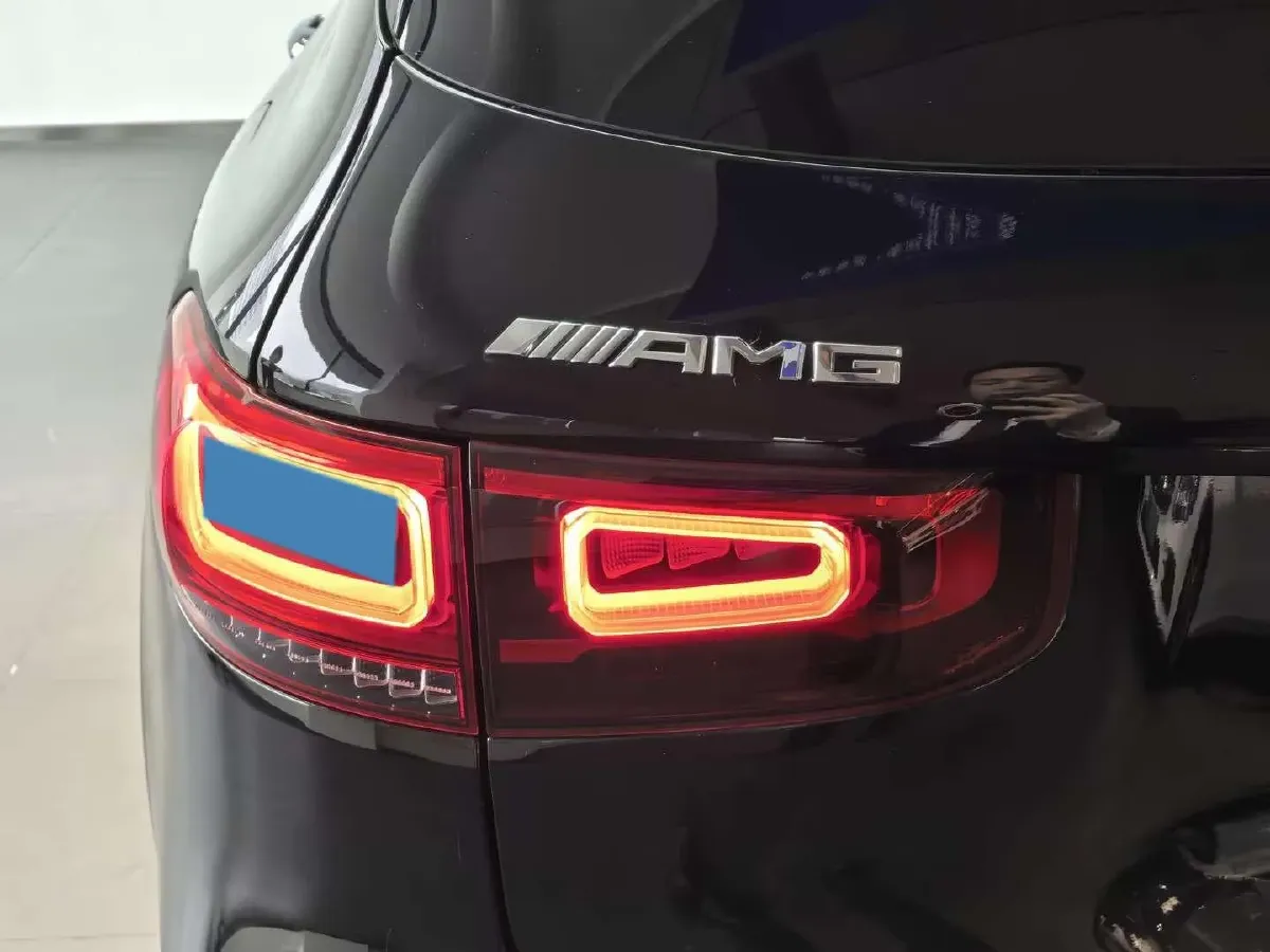 2021 Mercedes-Benz GLB AMG 2.0T 306HP L4 8DCT,autocango,china used car exporter,china ev exporter,chinese used car exporter,chinese used ev exporter