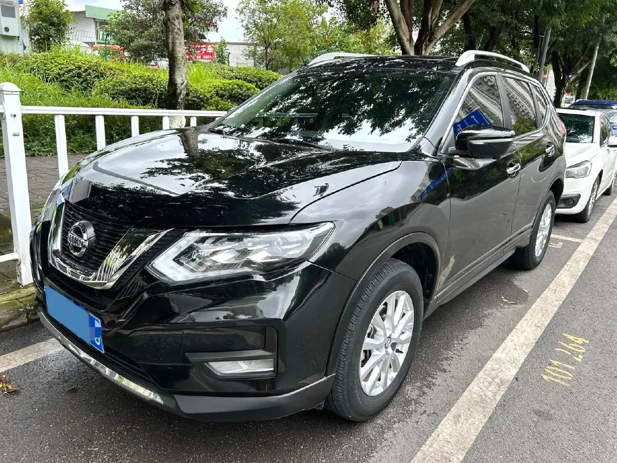 2021 Nissan X-Trail 2.0L 151HP L4 CVT,autocango,china used car exporter,china ev exporter,chinese used car exporter,chinese used ev exporter