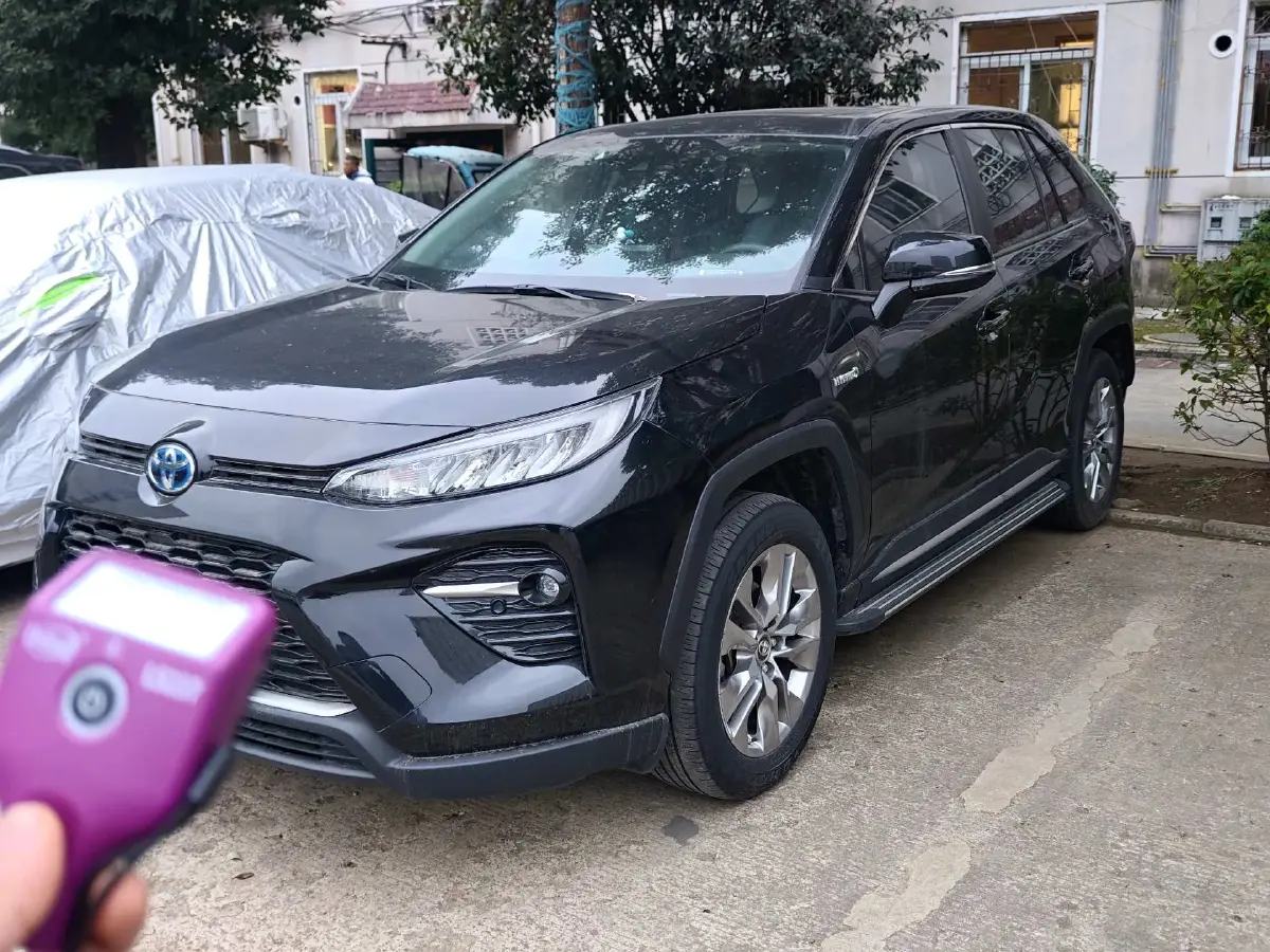 2020 Toyota Wildlander 2.5L 178HP L4 E-CVT Hybrid