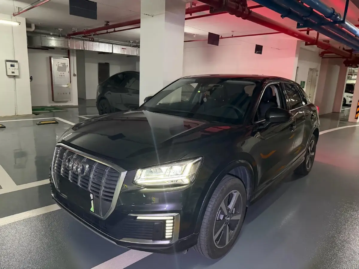 2019 Audi Q2L e-tron BEV 39.7KWH