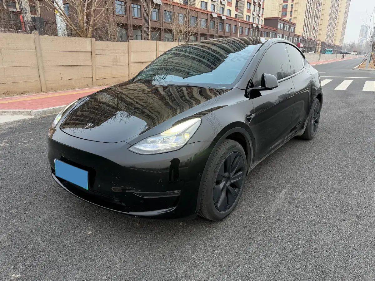 2024 Tesla Model Y BEV 78.4KWH